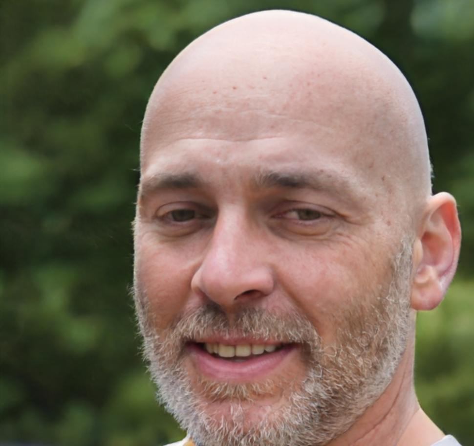 Experte erklärt Investitionsbewertung und Risikofaktoren